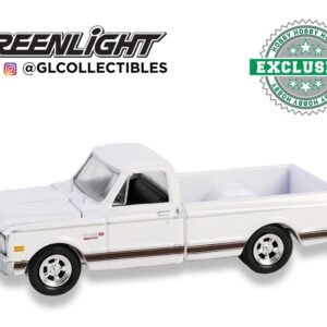 (Preorder) Greenlight 1:64 1972 Chevrolet Cheyenne C10 Short Bed – White – Hobby Exclusive