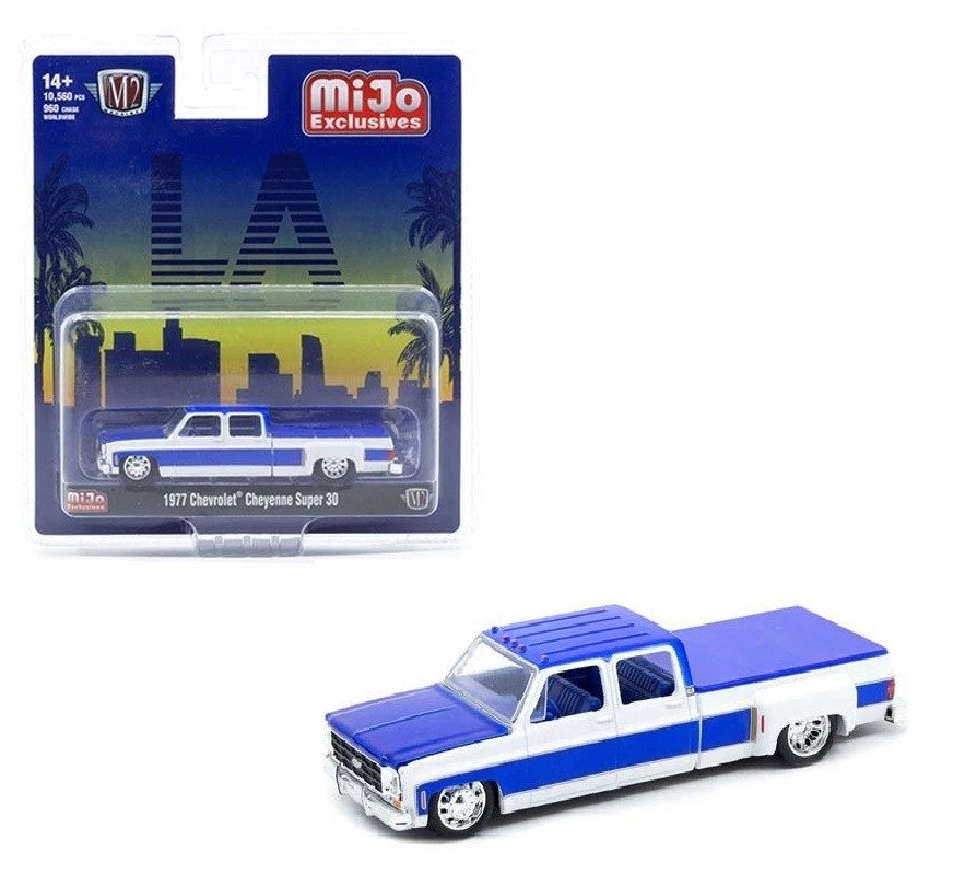M2 Machines 1:64 1977 Chevrolet Cheyenne Super 30 LA – White