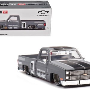 Mini GT x Kaido House Chevrolet Silverado KAIDO V2 #11 Grey / Black 1:64