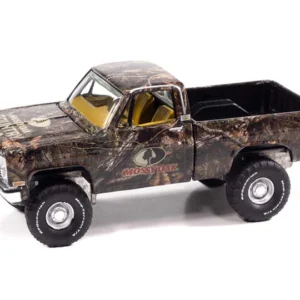 1983 Chevy Silverado Mossy Oak