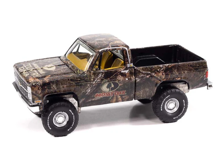 1983 Chevy Silverado Mossy Oak