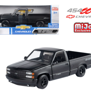 1/24 Motormax 1992 Chevrolet 454 SS Pickup (Matte Black) Diecast Car Model